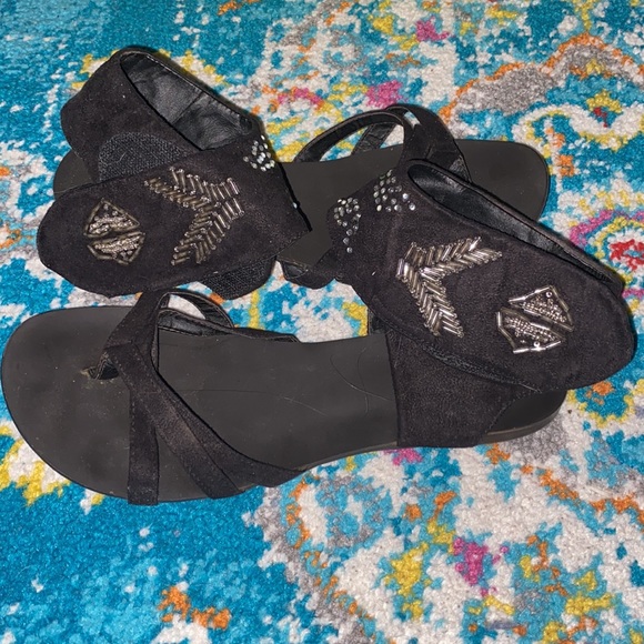 Icora beaded black suede sandals size 9 Velcro - Picture 3 of 5